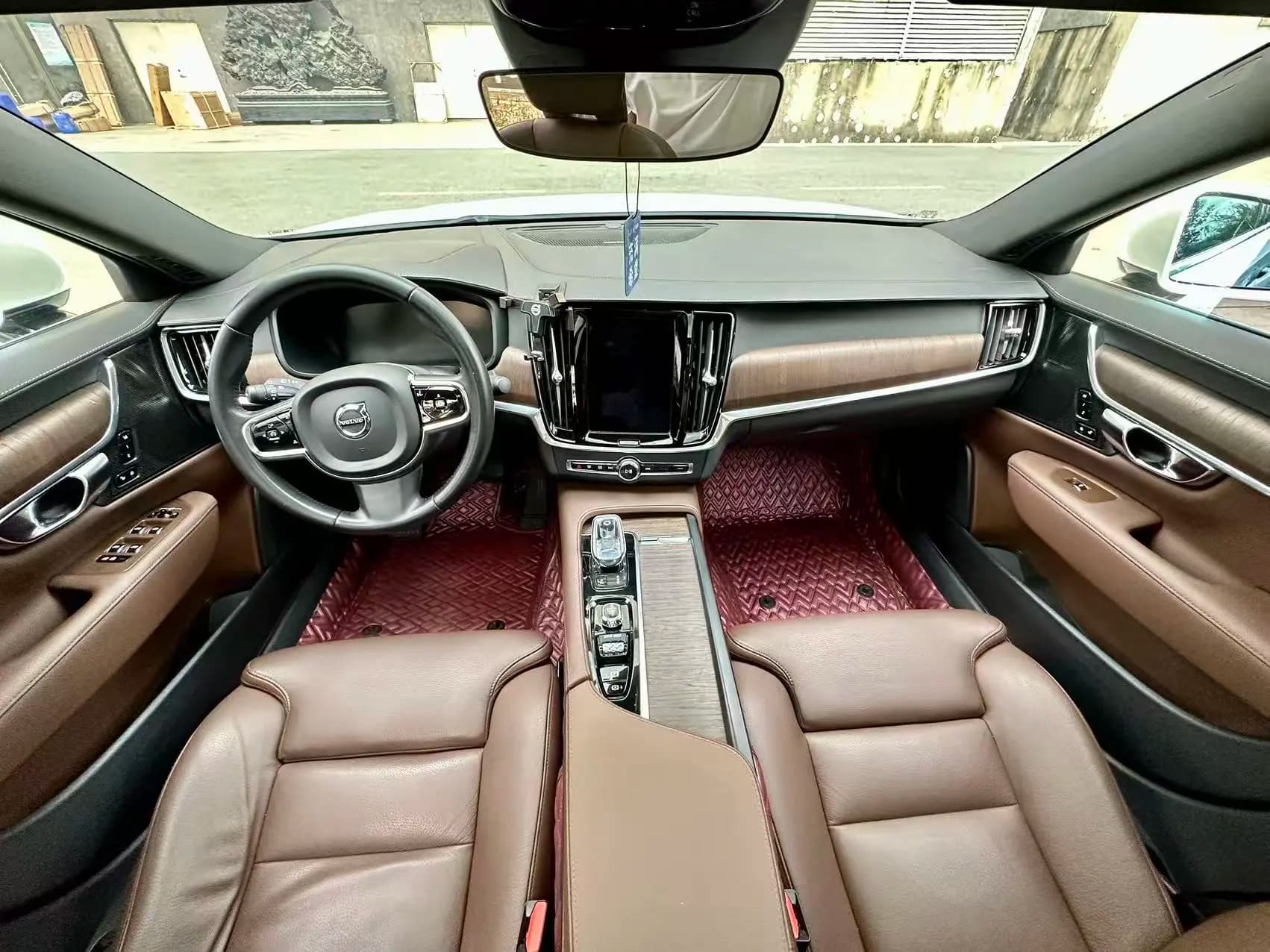 Volvo S90 2021 г. 94921 км. — фото 11