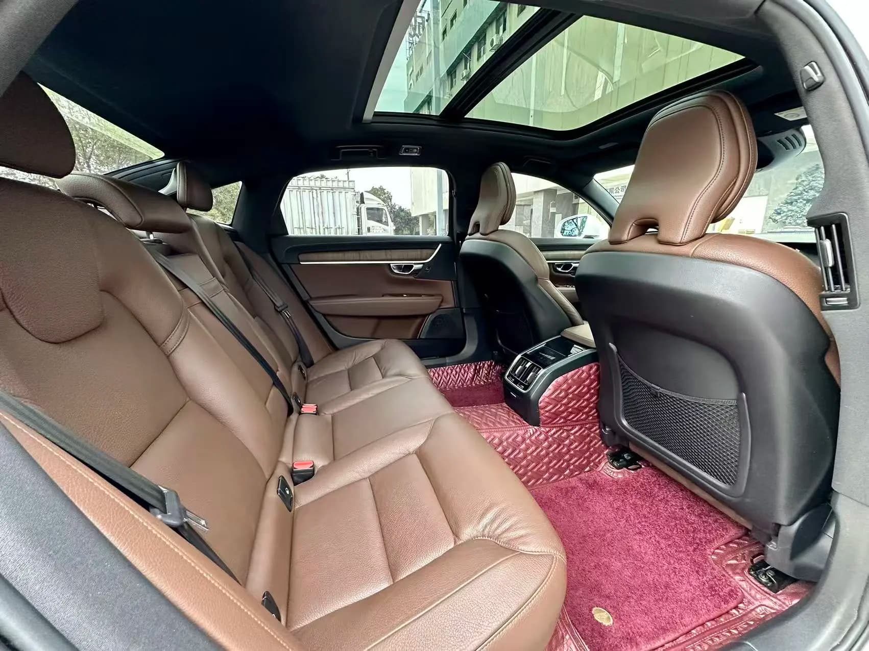 Volvo S90 2021 г. 94921 км. — фото 14
