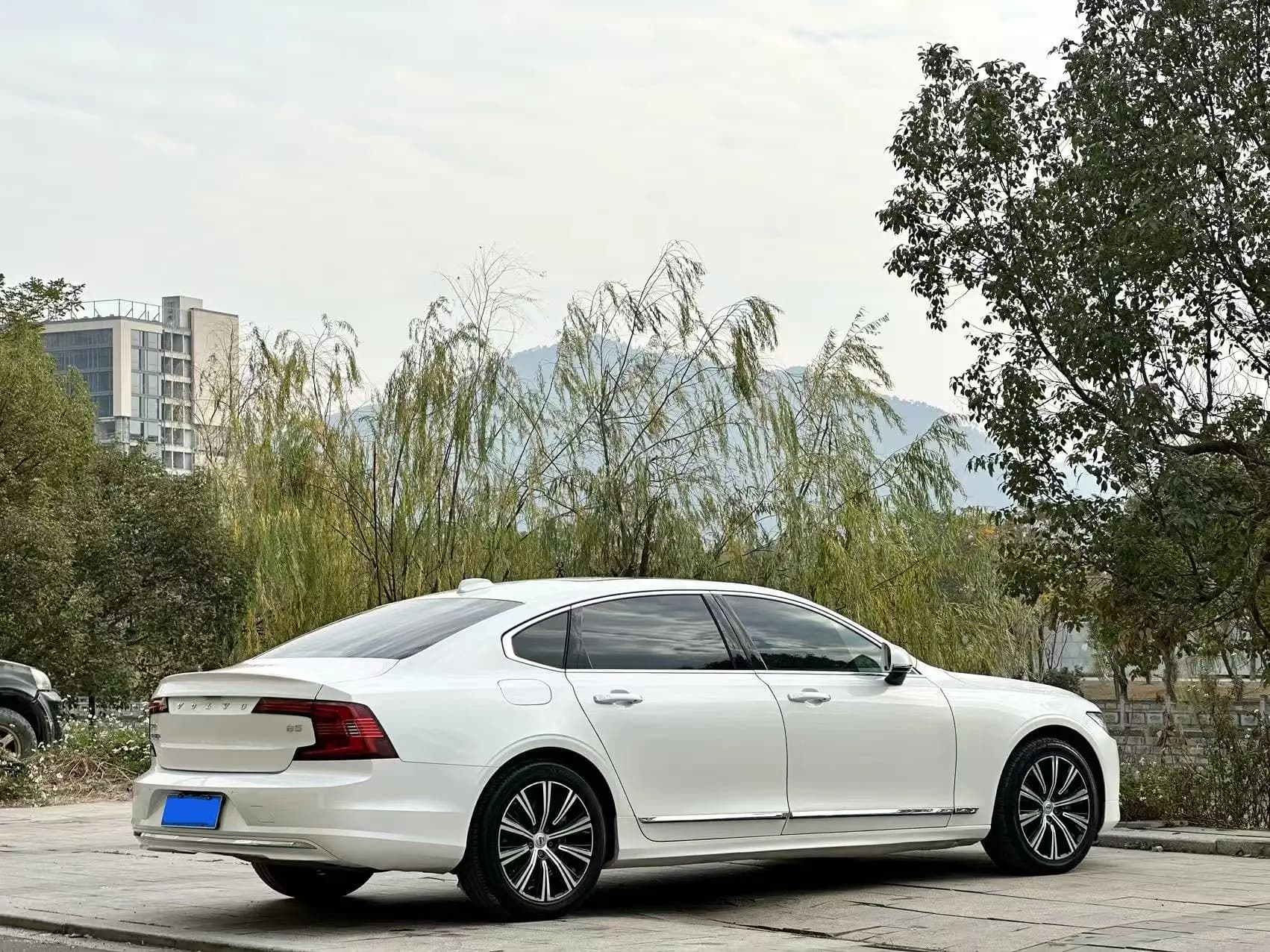 Volvo S90 2021 г. 94921 км. — фото 7