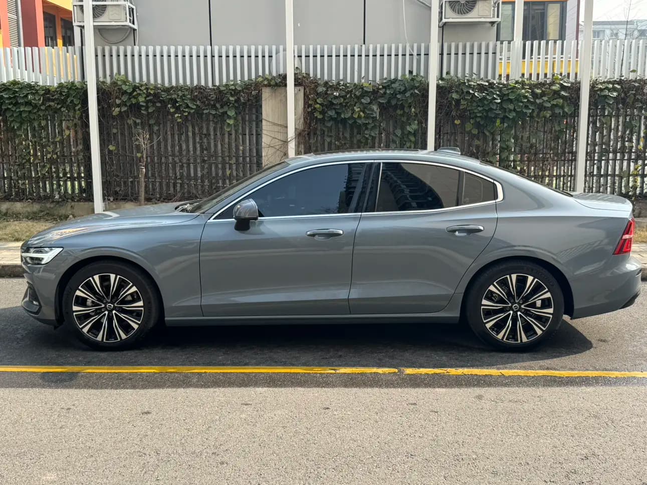 Volvo S60 2022 г. 23034 км. — фото 4