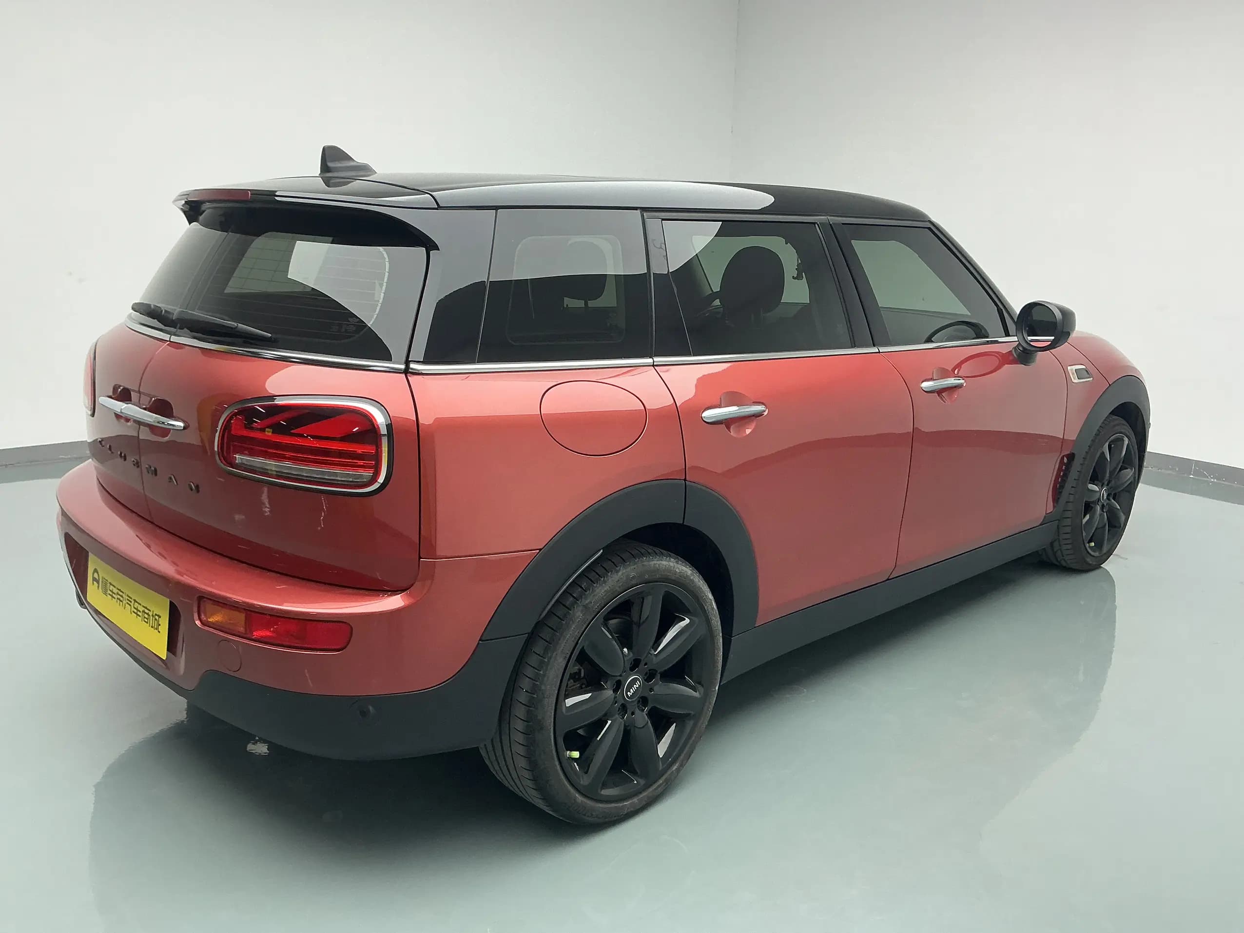 MINI CLUBMAN 2021 г. 37618 км. — фото 7