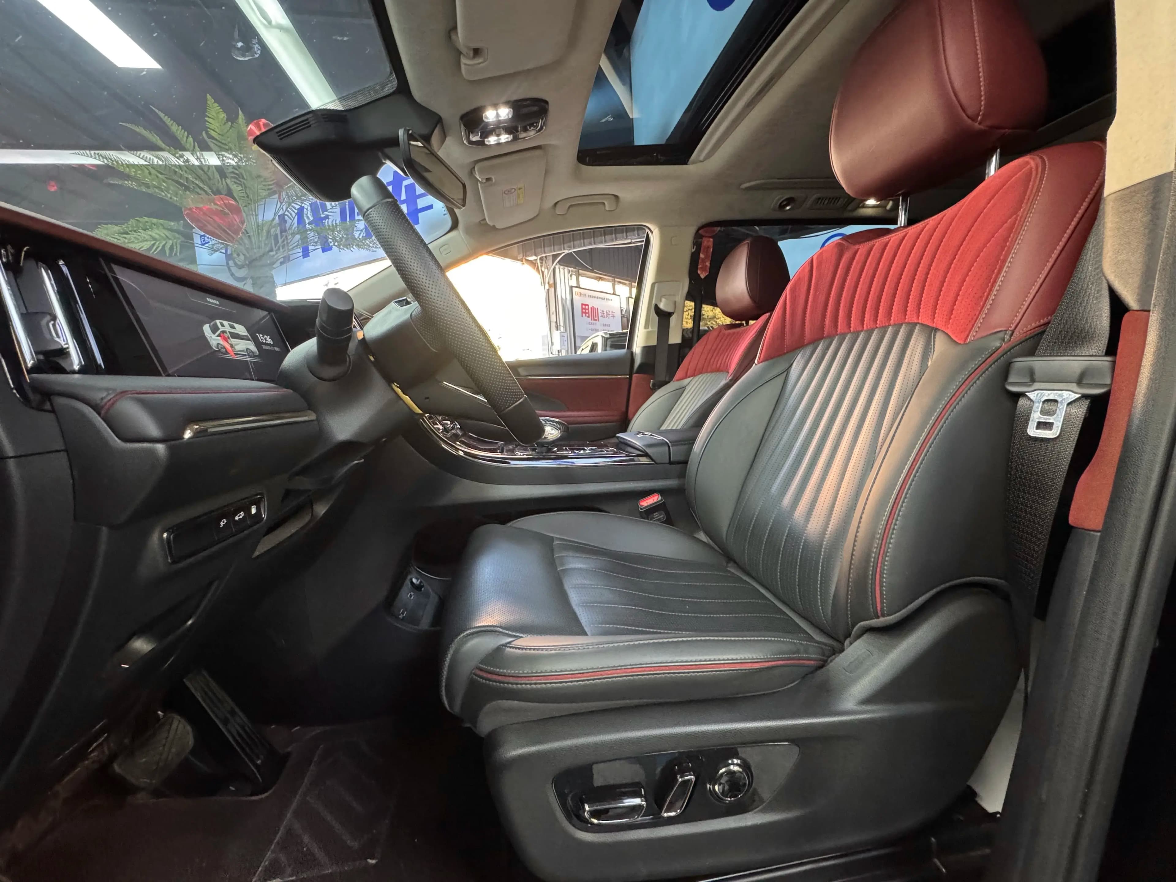 GAC Trumpchi E9 PHEV 2023 г. 55136 км. — фото 10