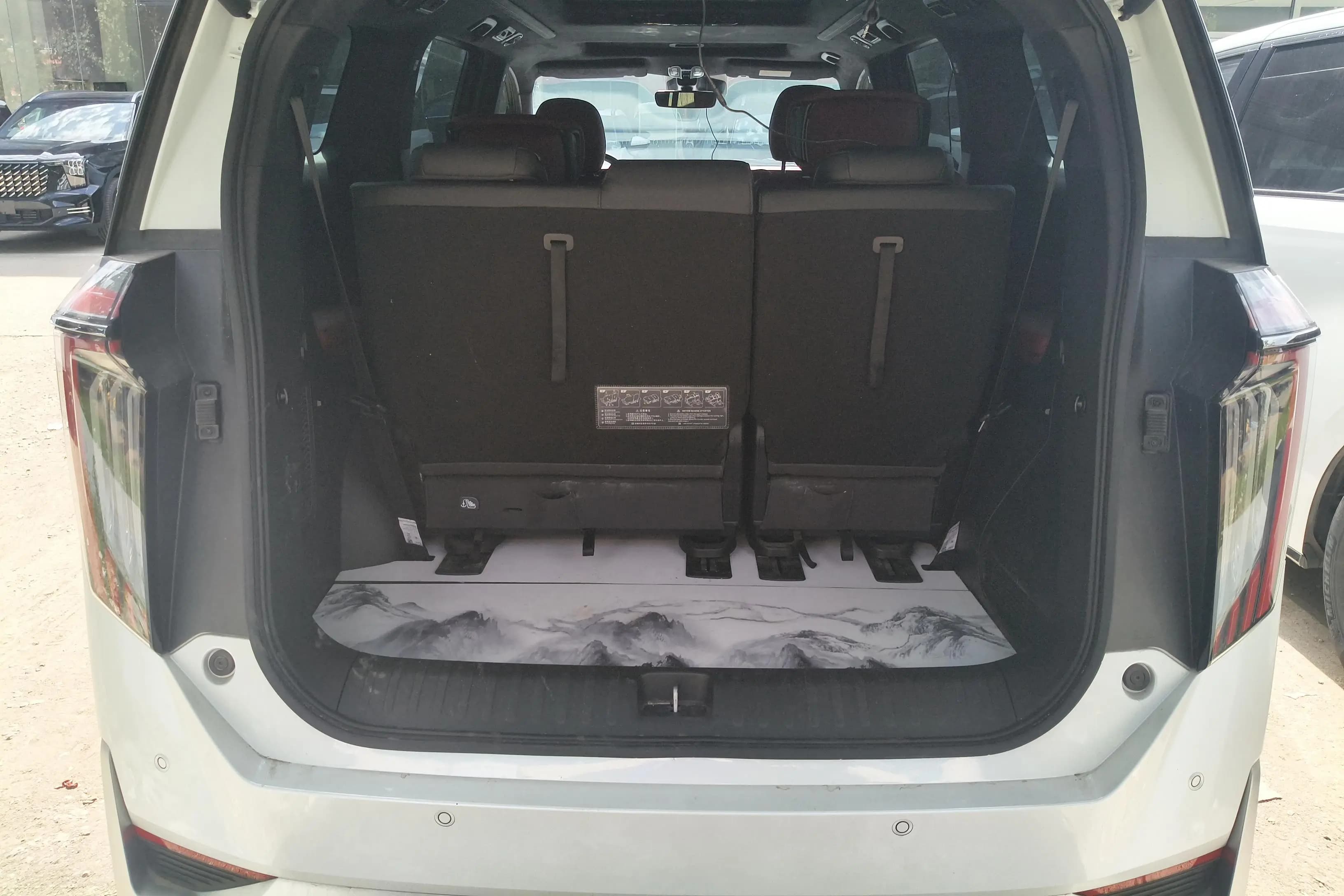GAC Trumpchi M8 2023 г. 28137 км. — фото 17