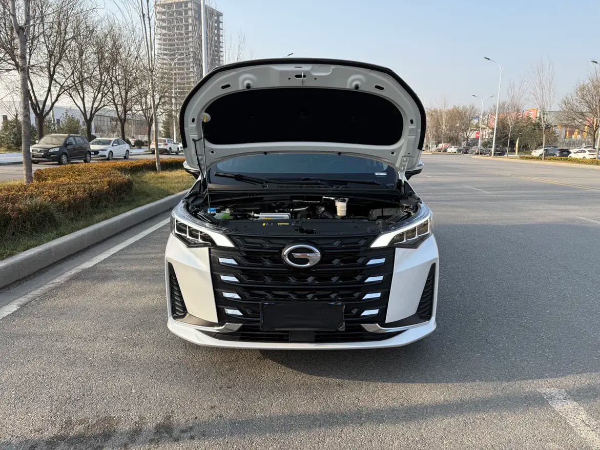 GAC Trumpchi M6 2025 г. 5344 км. — фото 11