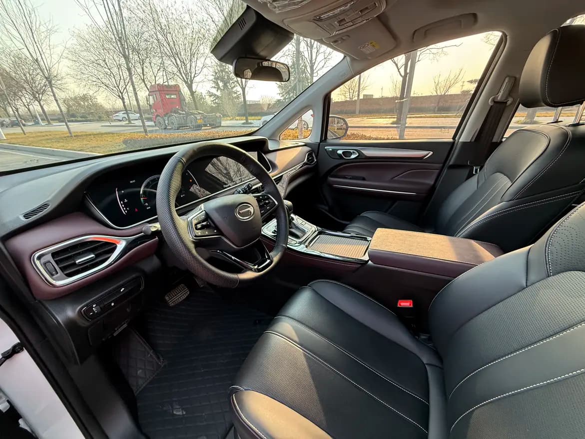 GAC Trumpchi M6 2025 г. 5344 км. — фото 18