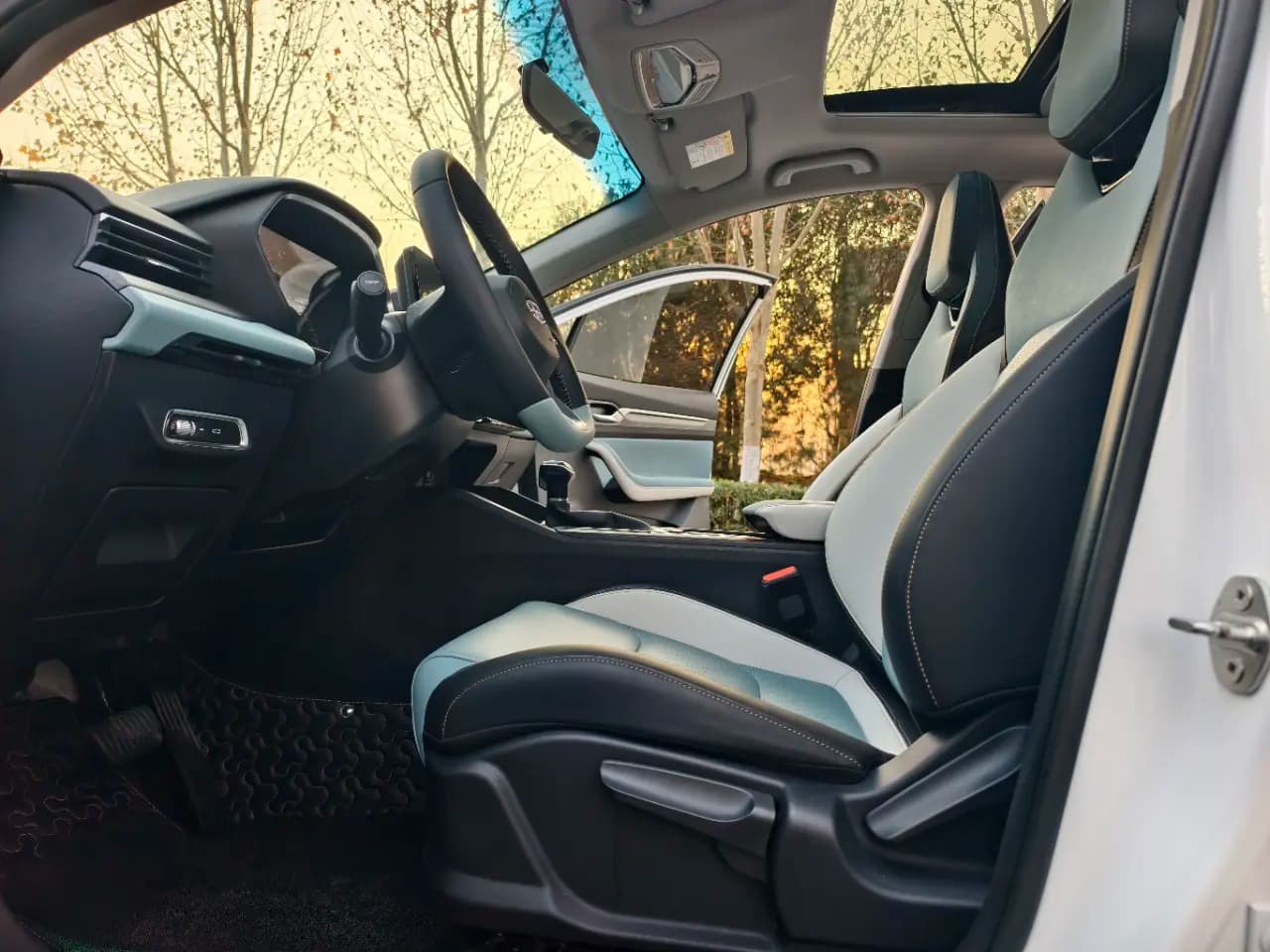 Geely Emgrand S 2022 г. 37180 км. — фото 18