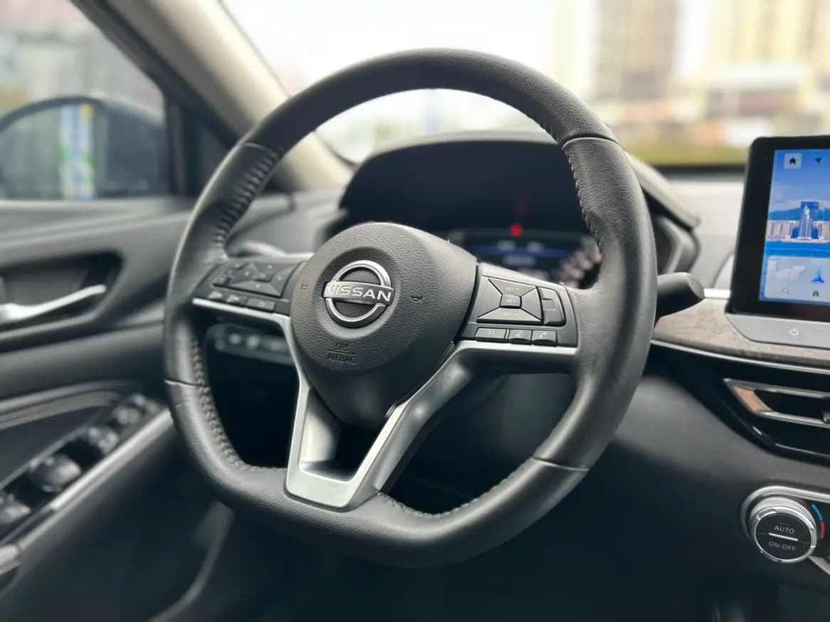 Nissan Altima 2023 г. 56022 км. — фото 24