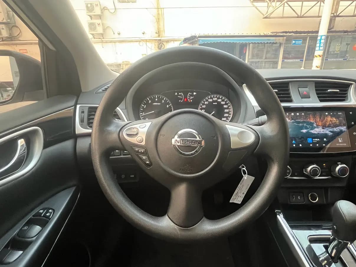 Nissan Sylphy 2021 г. 36098 км. — фото 16