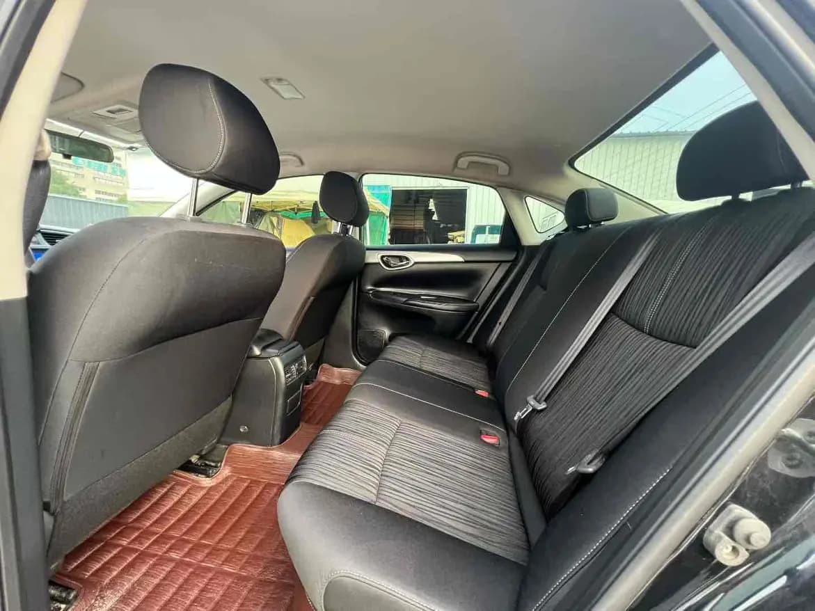 Nissan Sylphy 2021 г. 60099 км. — фото 8