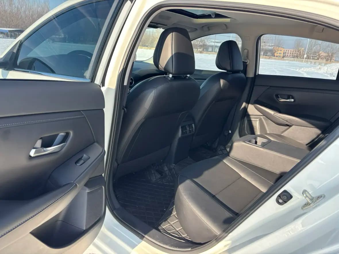 Nissan Sylphy 2022 г. 37003 км. — фото 10