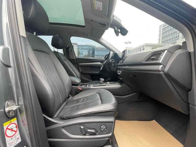 Audi Q5L 2021 г. 57077 км. — фото 12