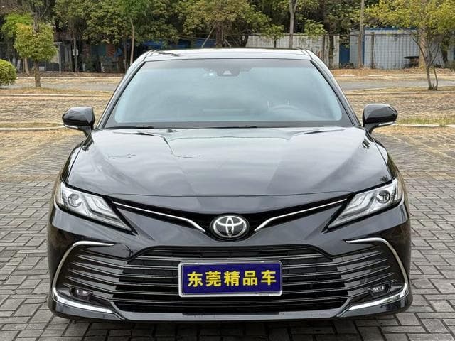 Toyota Camry 2023 г. 52024 км. — фото 2