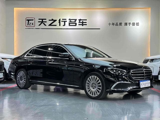 Mercedes-Benz E-Class 2022 г. 36075 км. — фото 3