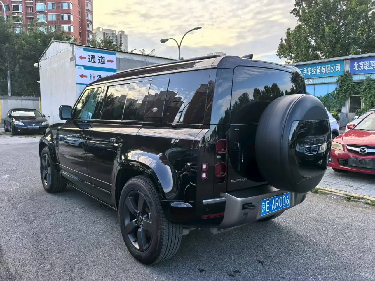 Land Rover Guard 2022 г. 48000 км. — фото 4