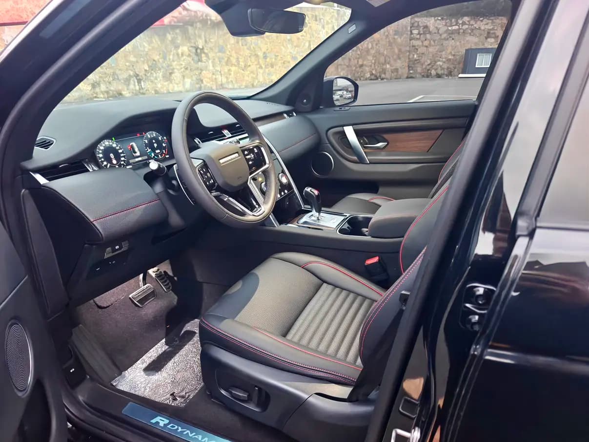 Land Rover Discover Sports 2023 г. 33000 км. — фото 8