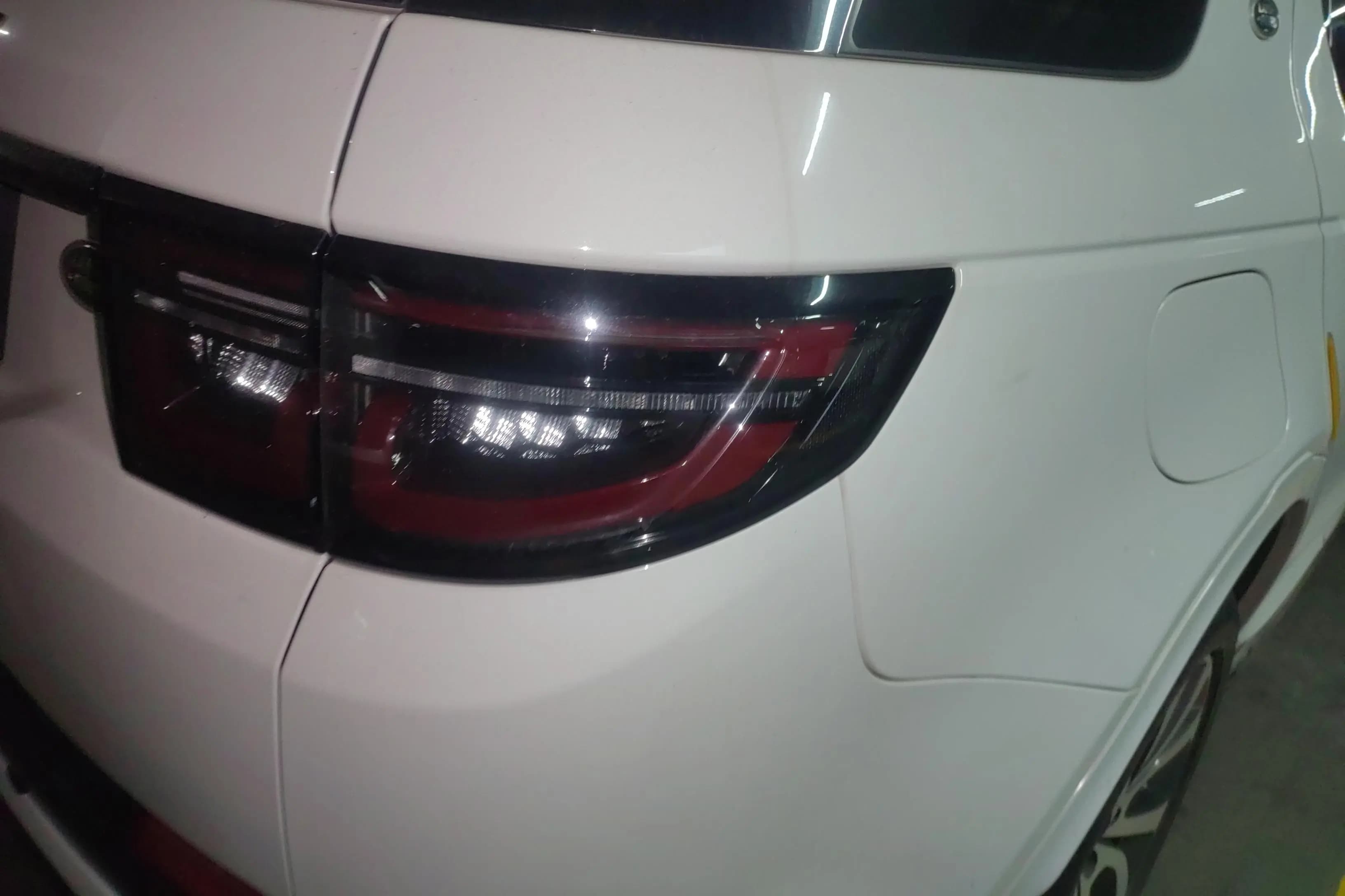 Land Rover Discover Sports 2022 г. 27850 км. — фото 7