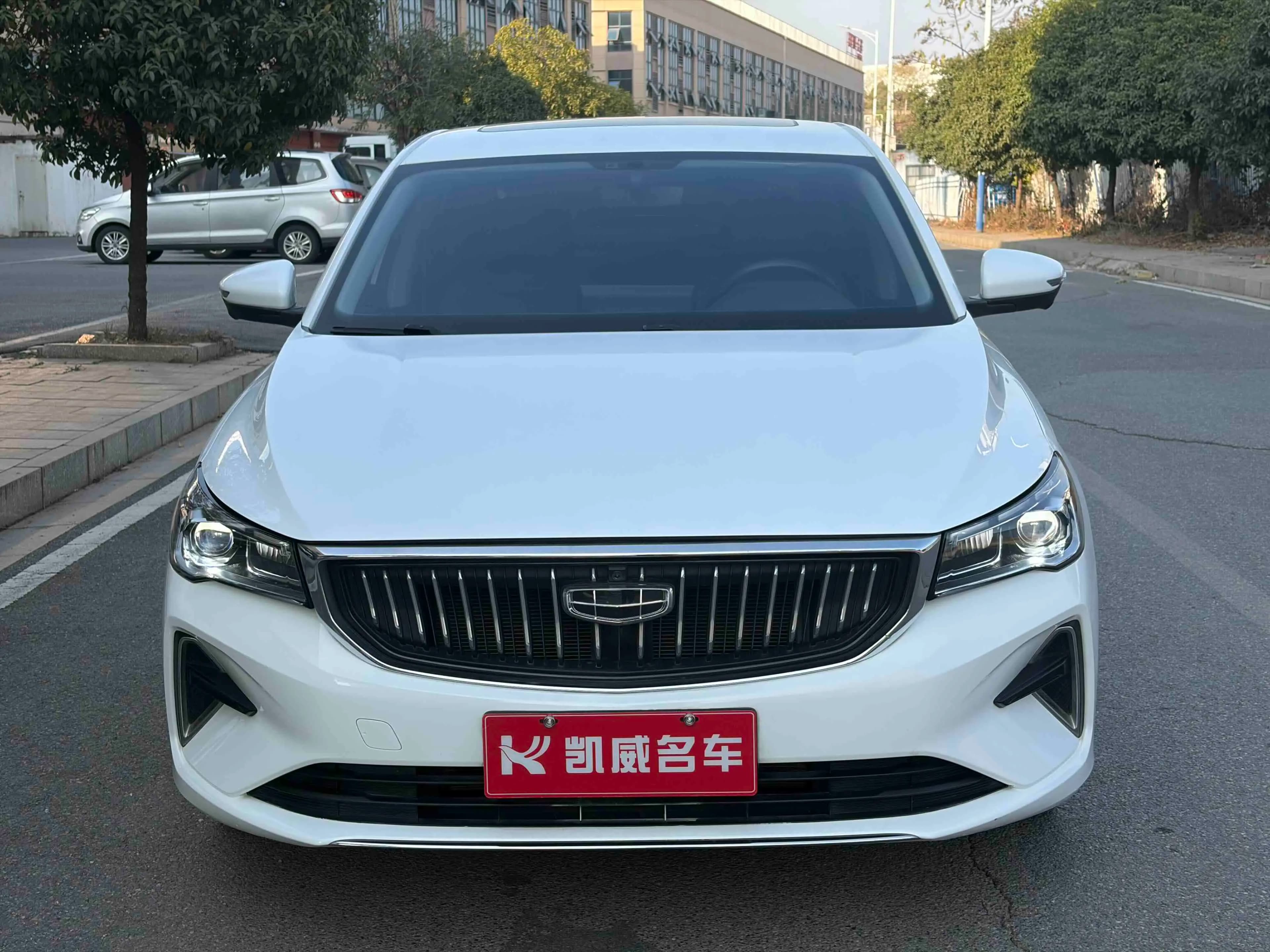 Geely Emgrand 2023 г. 55085 км. — фото 2