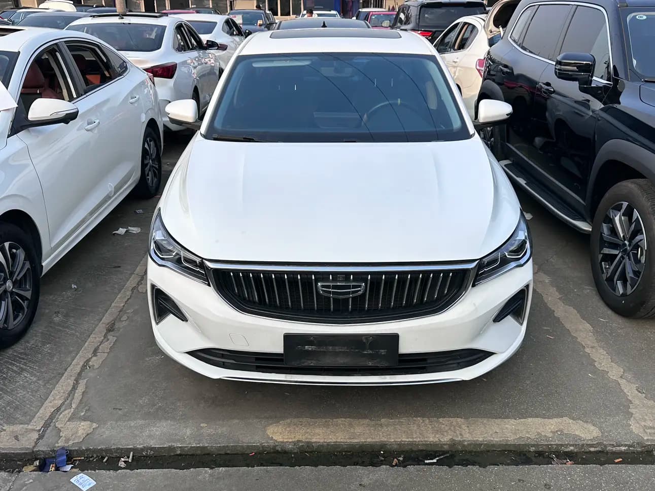Geely Emgrand 2022 г. 53087 км. — фото 2