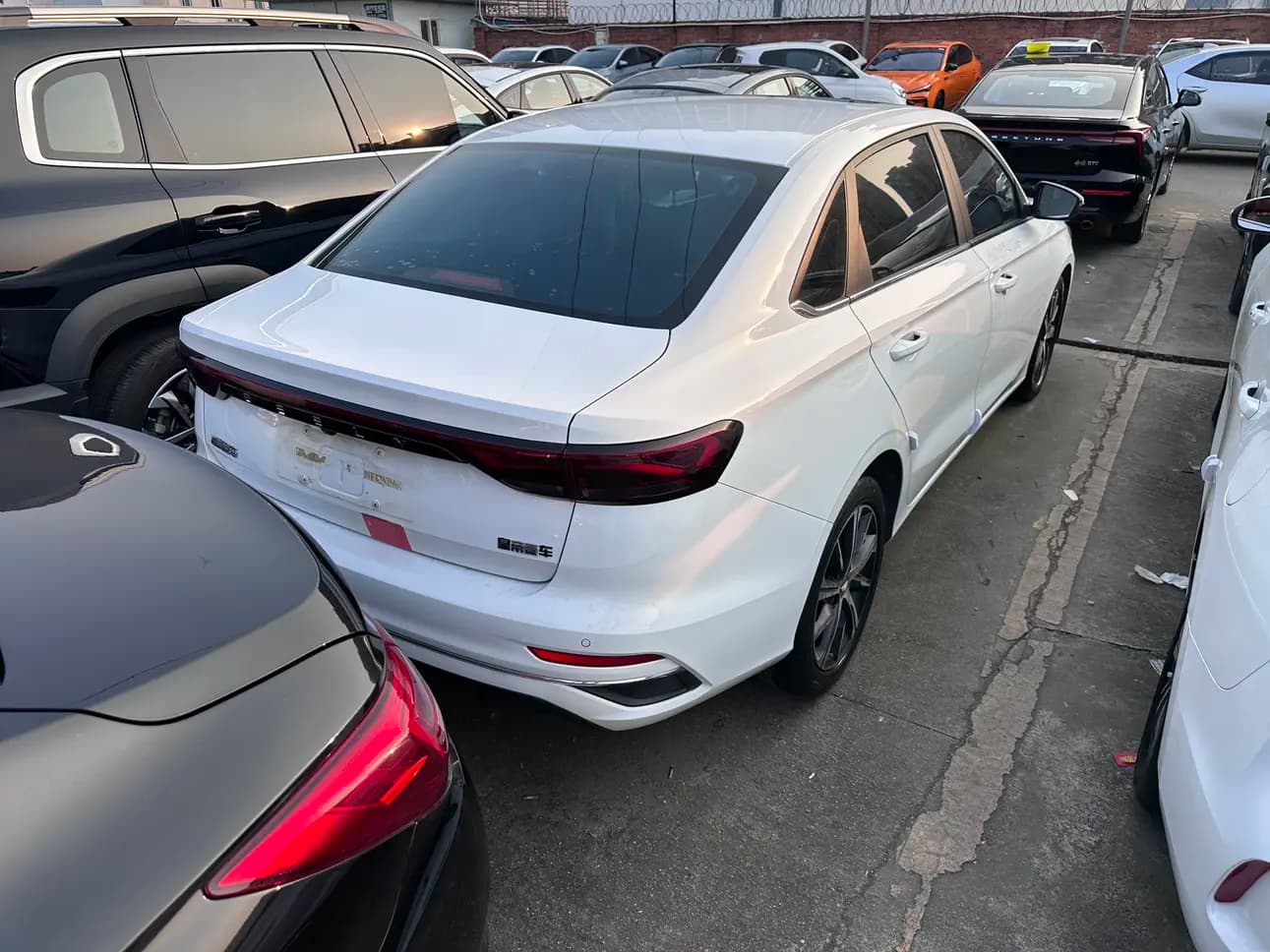 Geely Emgrand 2022 г. 53087 км. — фото 4