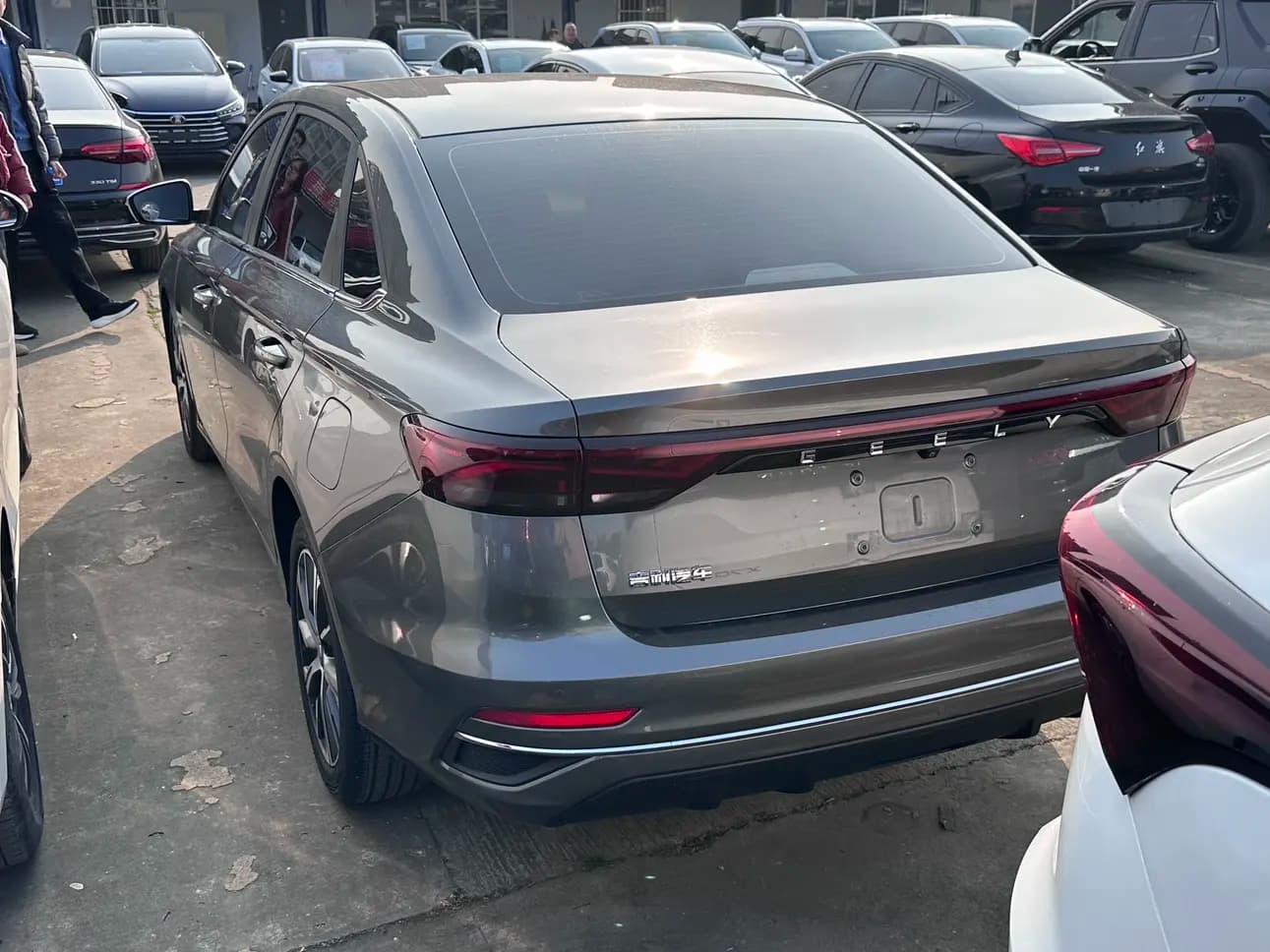 Geely Emgrand 2022 г. 32089 км. — фото 4