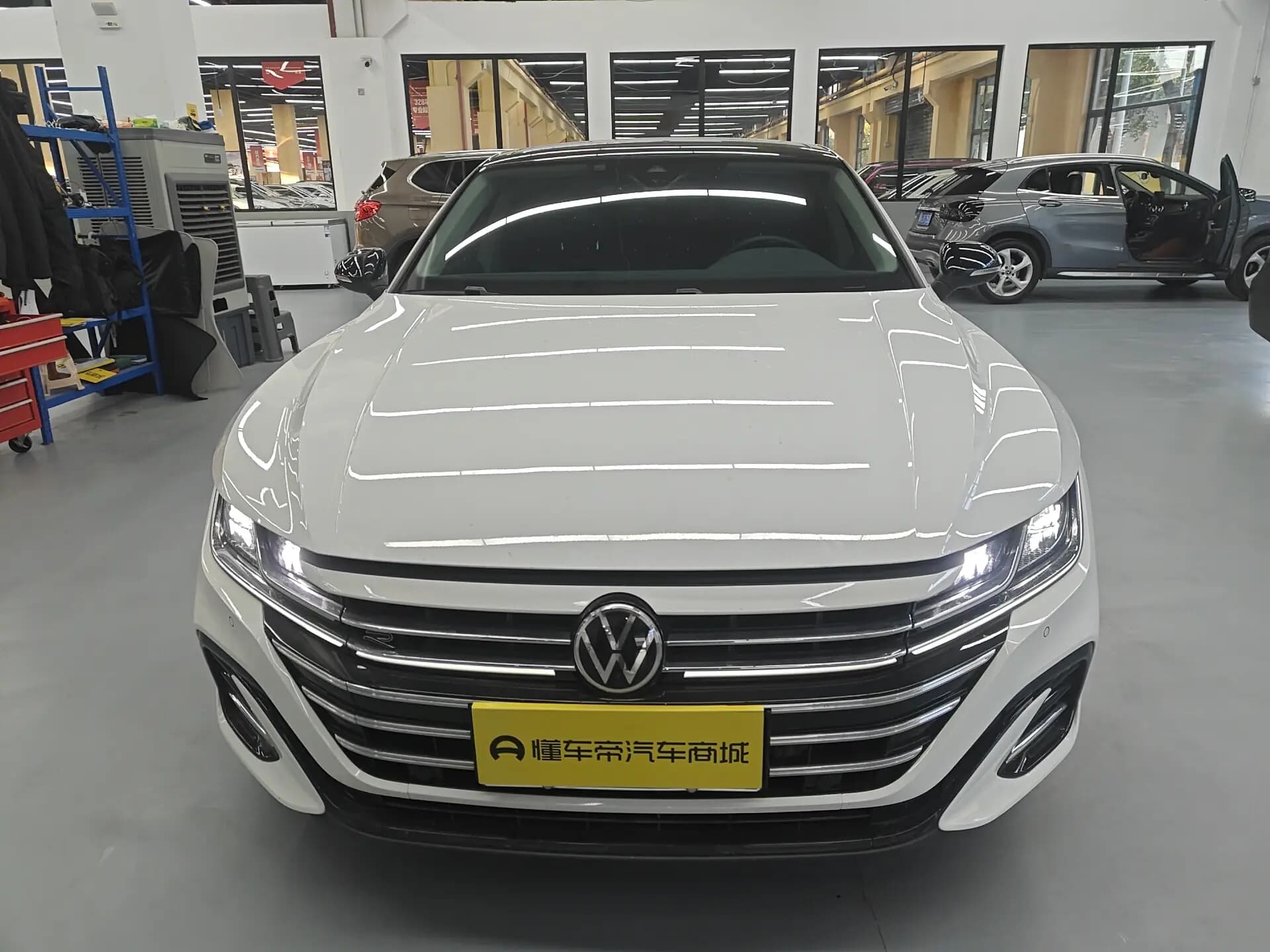Volkswagen Arteon 2023 г. 18496 км. — фото 2
