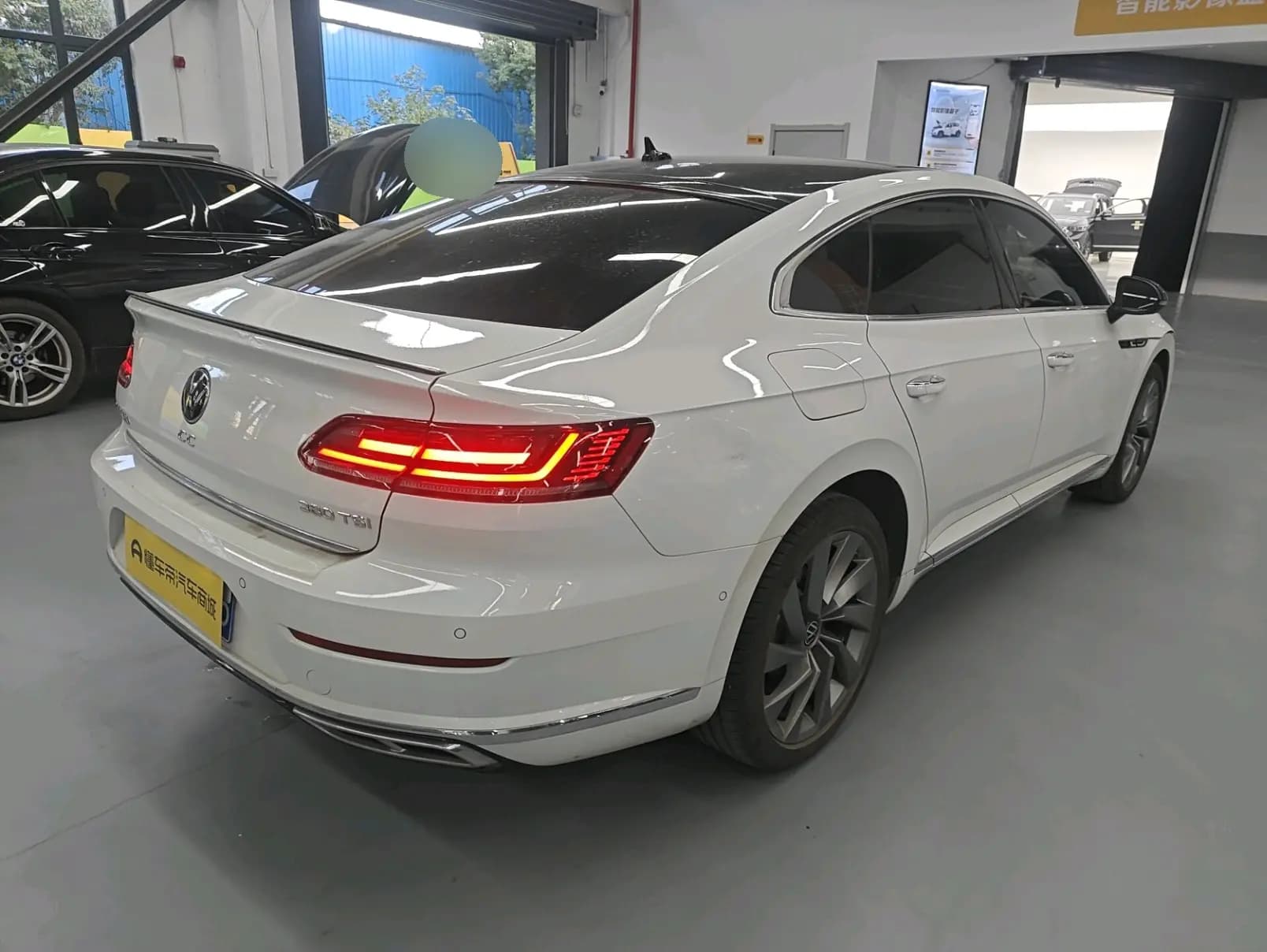 Volkswagen Arteon 2023 г. 18496 км. — фото 4