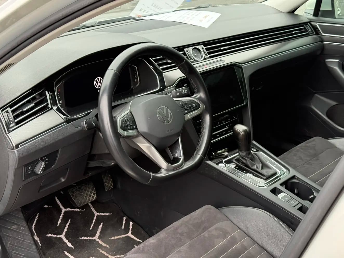 Volkswagen Magotan 2021 г. 65040 км. — фото 11