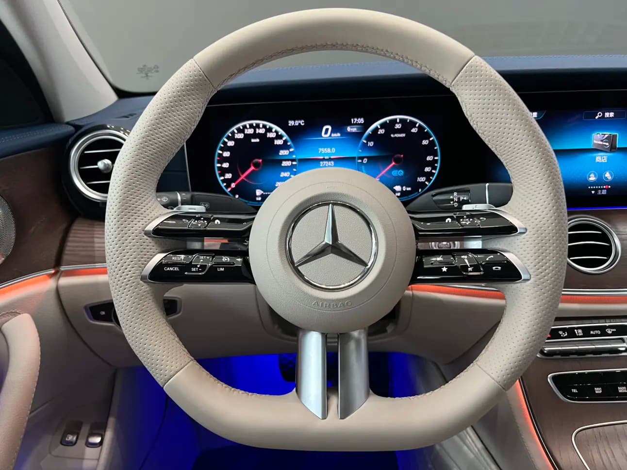 Mercedes-Benz E-Class PHEV 2023 г. 27137 км. — фото 46