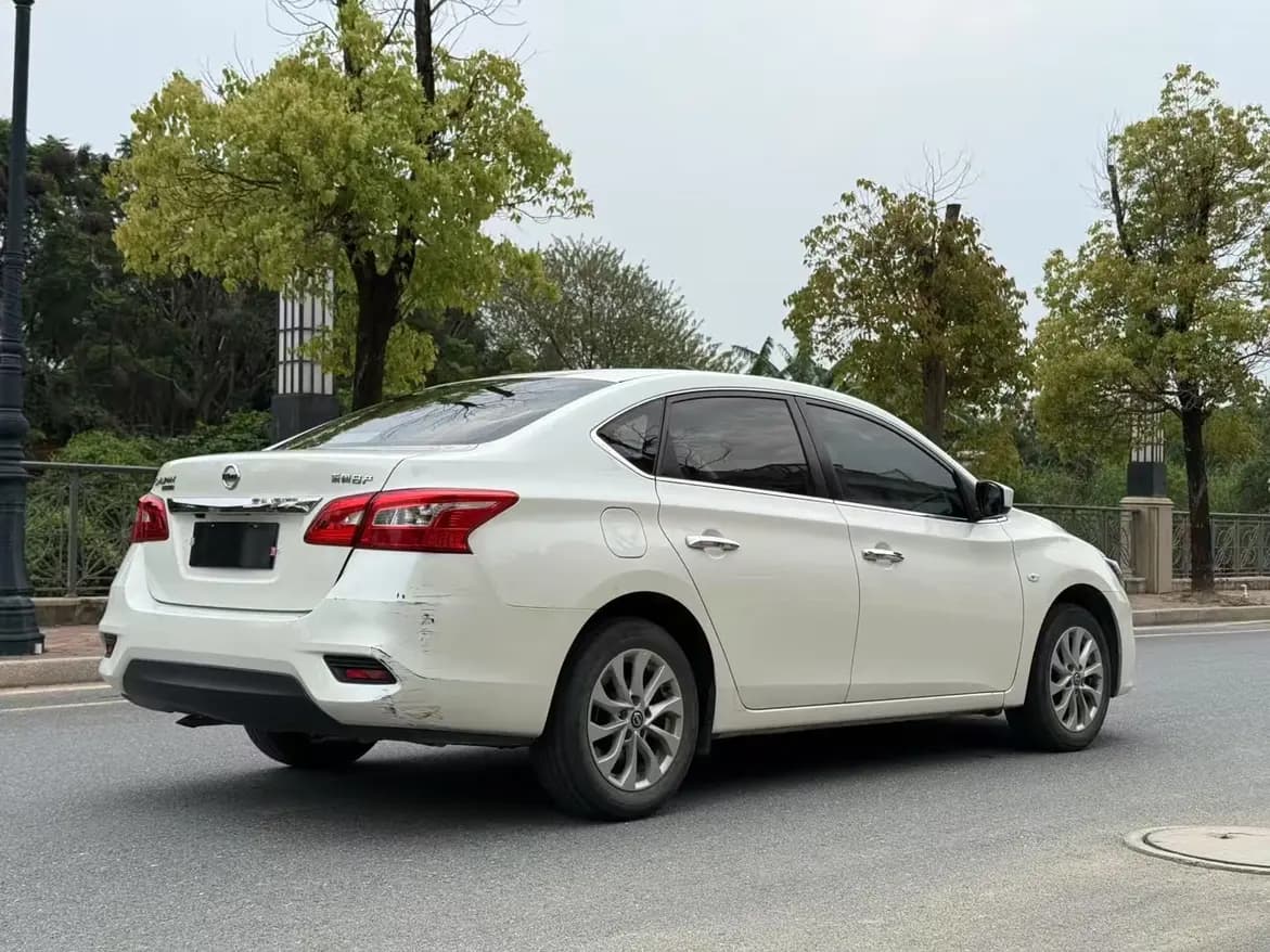 Nissan Sylphy 2022 г. 78050 км. — фото 4