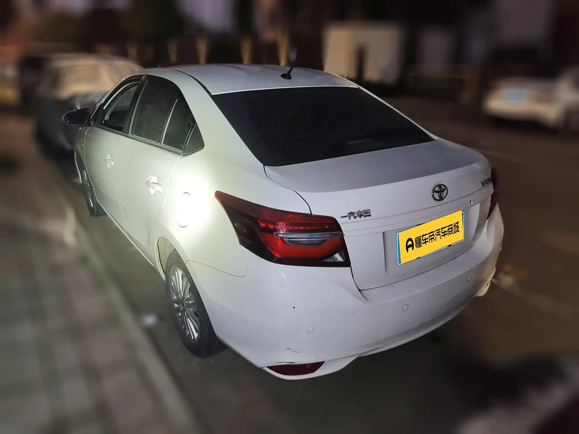 Toyota Vios 2021 г. 38964 км. — фото 5