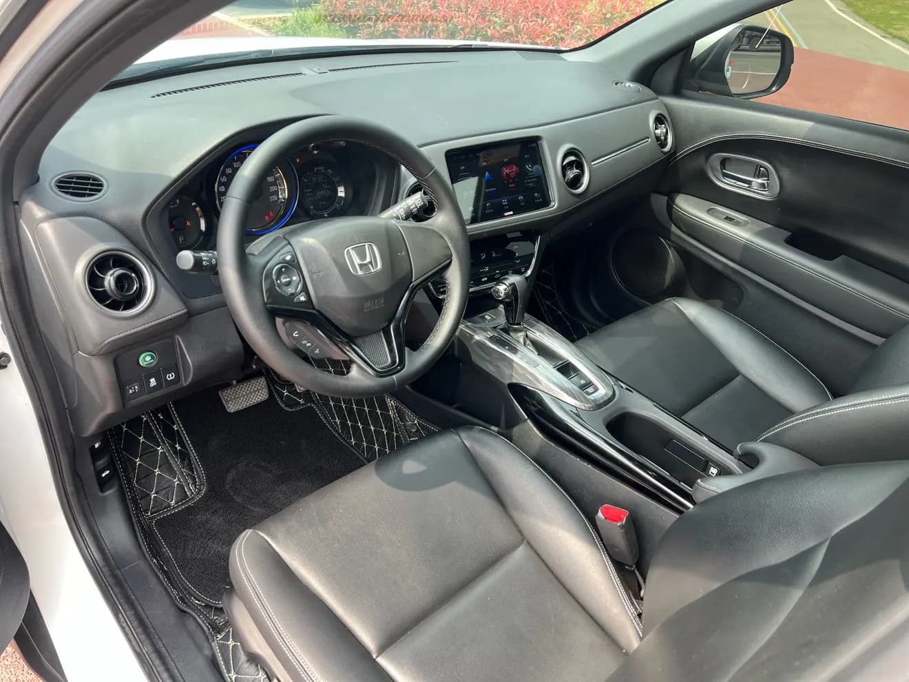 Honda WR-V 2022 г. 82004 км. — фото 27