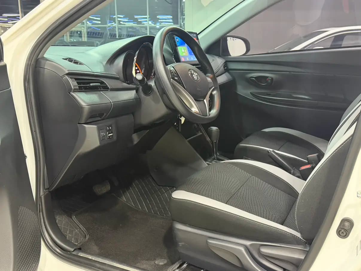 Toyota Yaris L 2023 г. 15013 км. — фото 16
