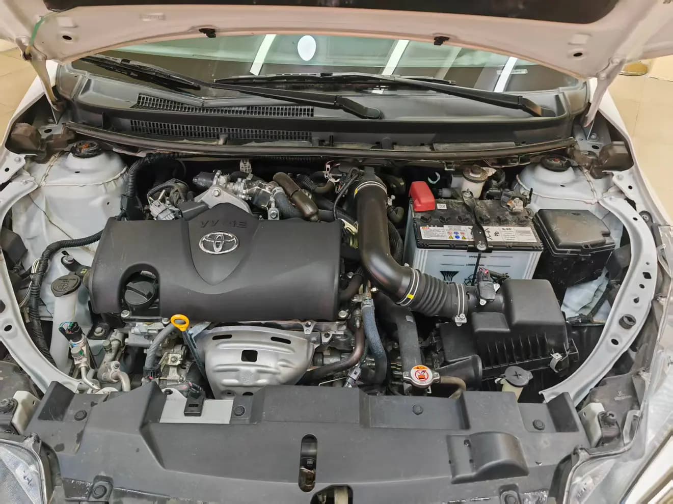 Toyota Yaris L 2022 г. 34014 км. — фото 5