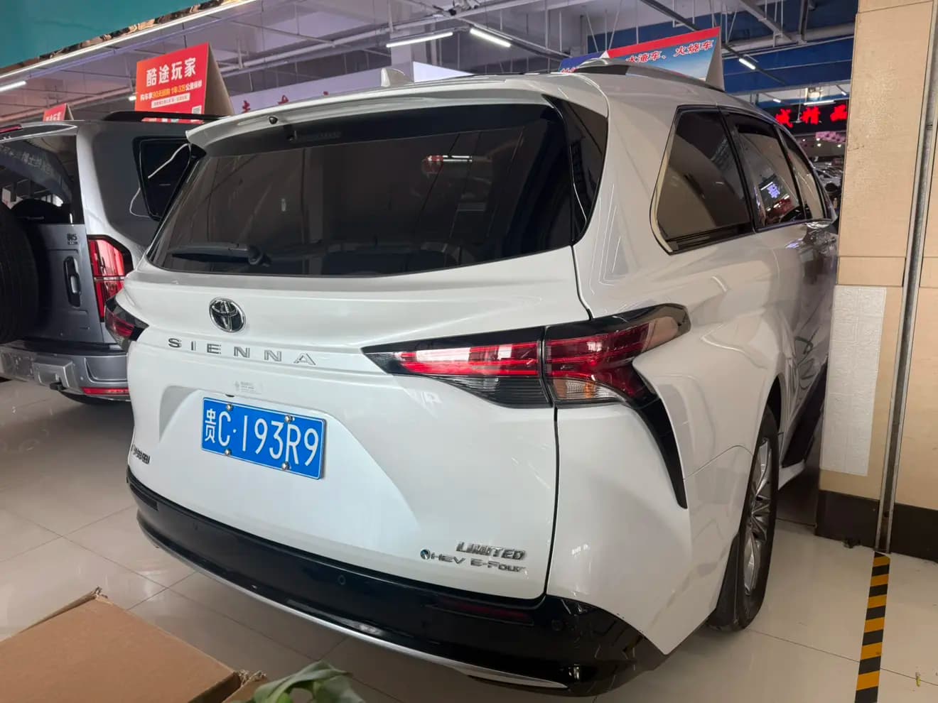 Toyota Sienna 2025 г. 8049 км. — фото 6