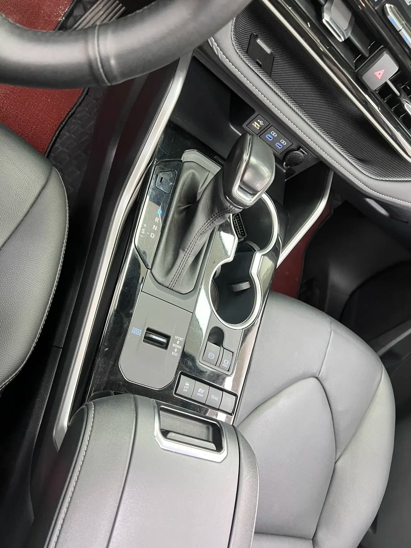 Toyota Highlander 2021 г. 50128 км. — фото 14