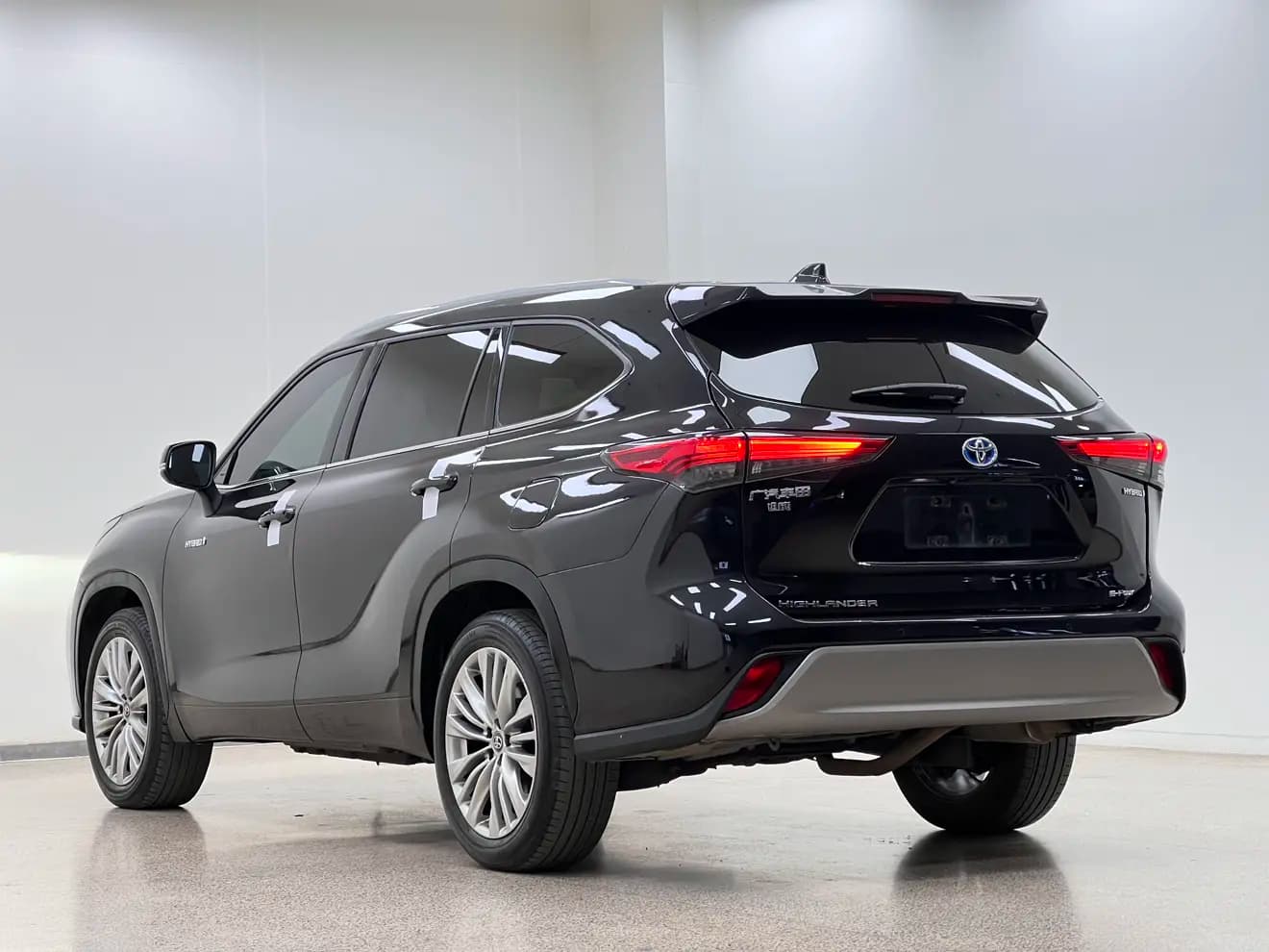 Toyota Highlander 2021 г. 50128 км. — фото 5