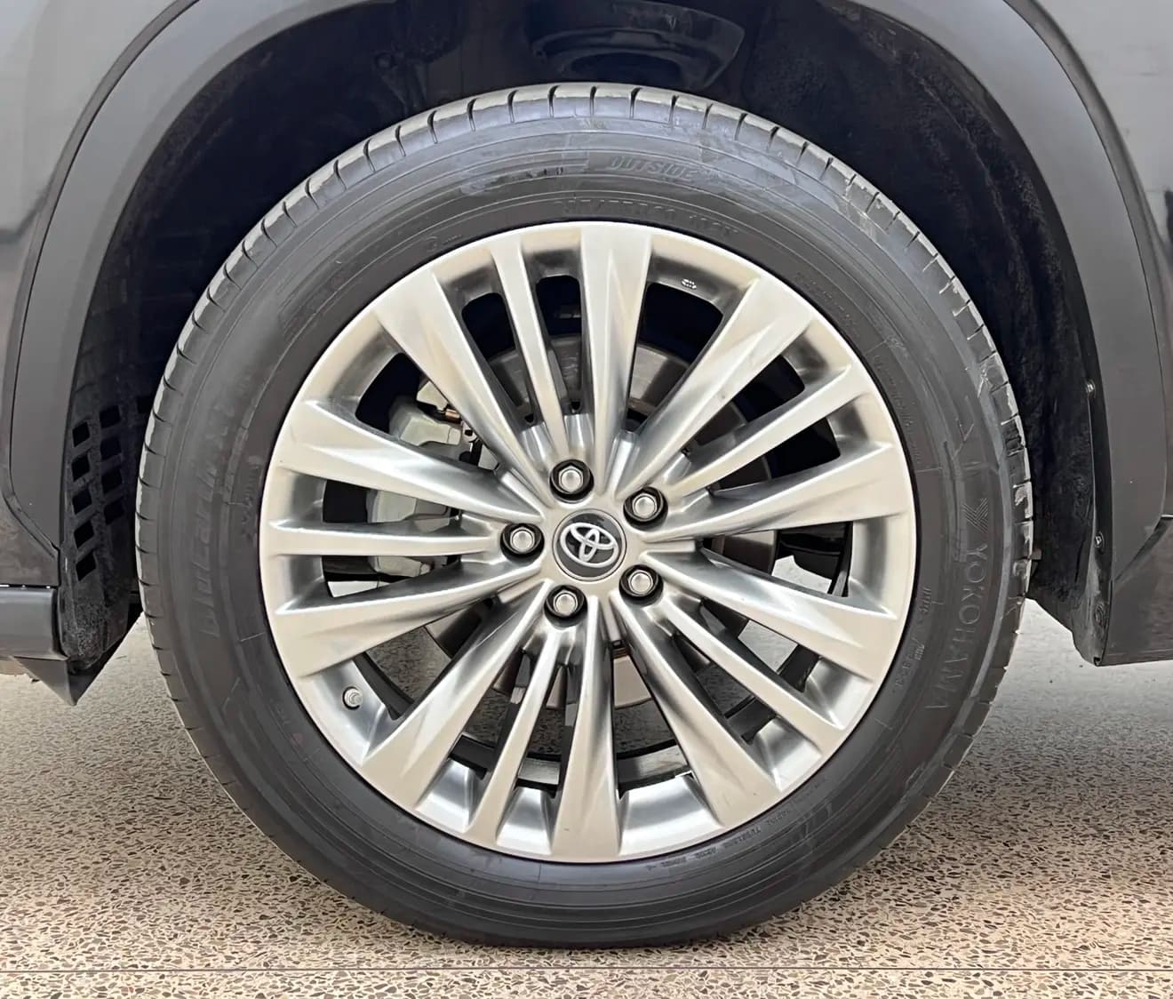 Toyota Highlander 2021 г. 50128 км. — фото 8