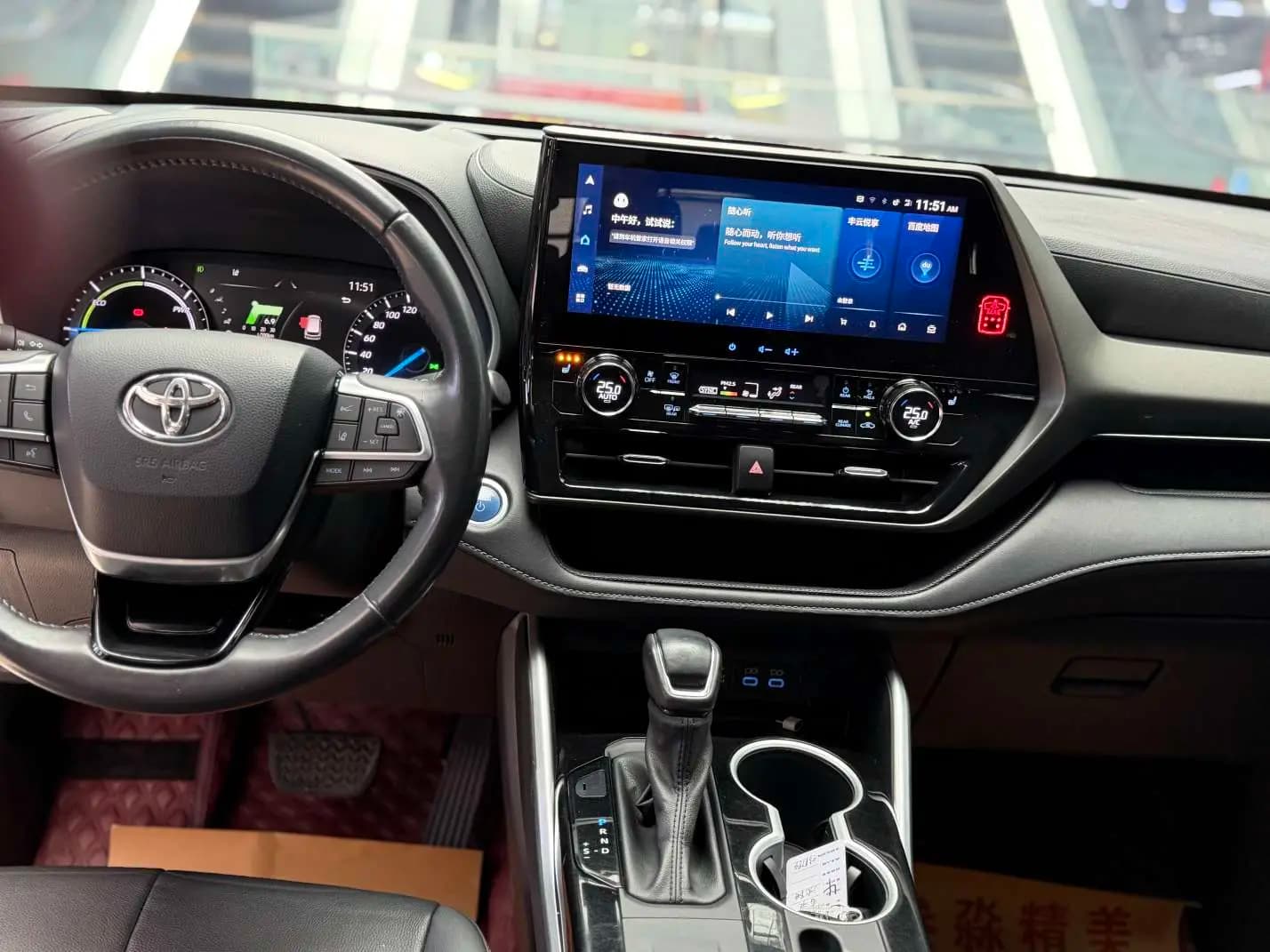 Toyota Highlander 2022 г. 53129 км. — фото 7