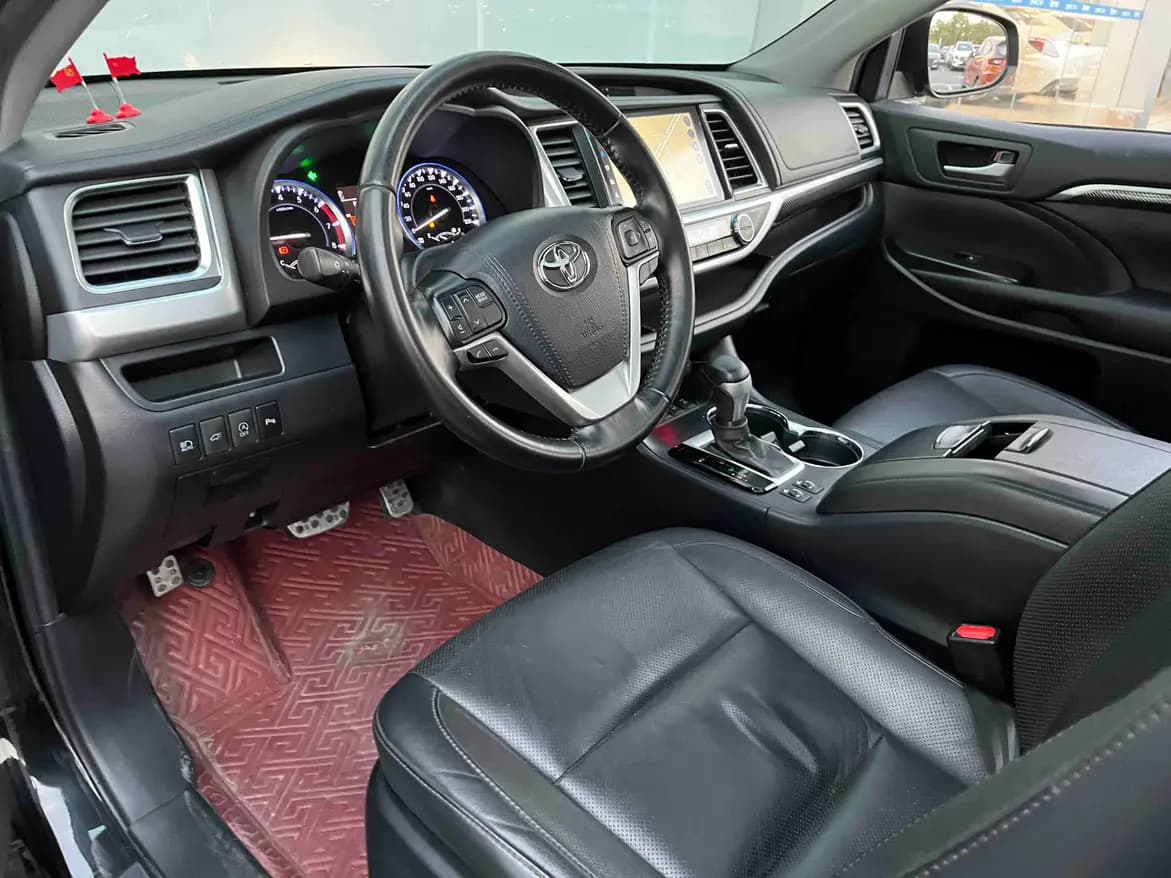 Toyota Highlander 2021 г. 83130 км. — фото 25
