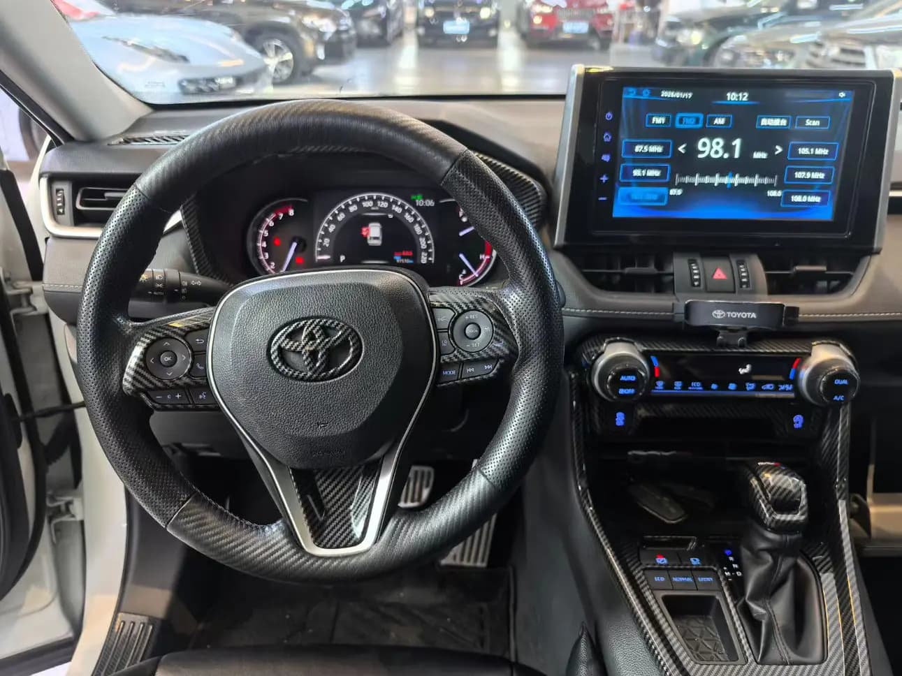Toyota RAV4 2021 г. 98104 км. — фото 8