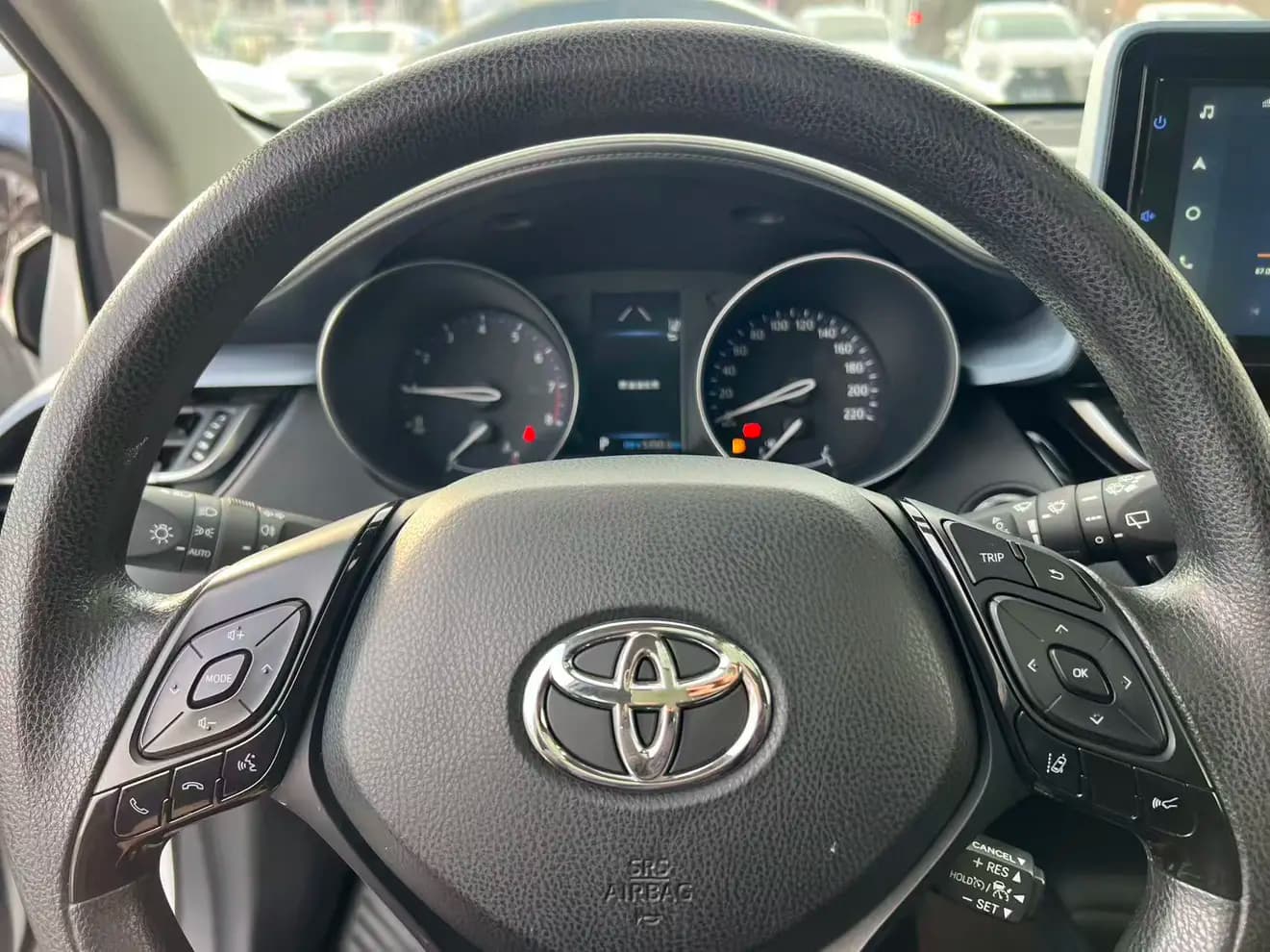 Toyota C-HR Hybrid 2023 г. 22073 км. — фото 13