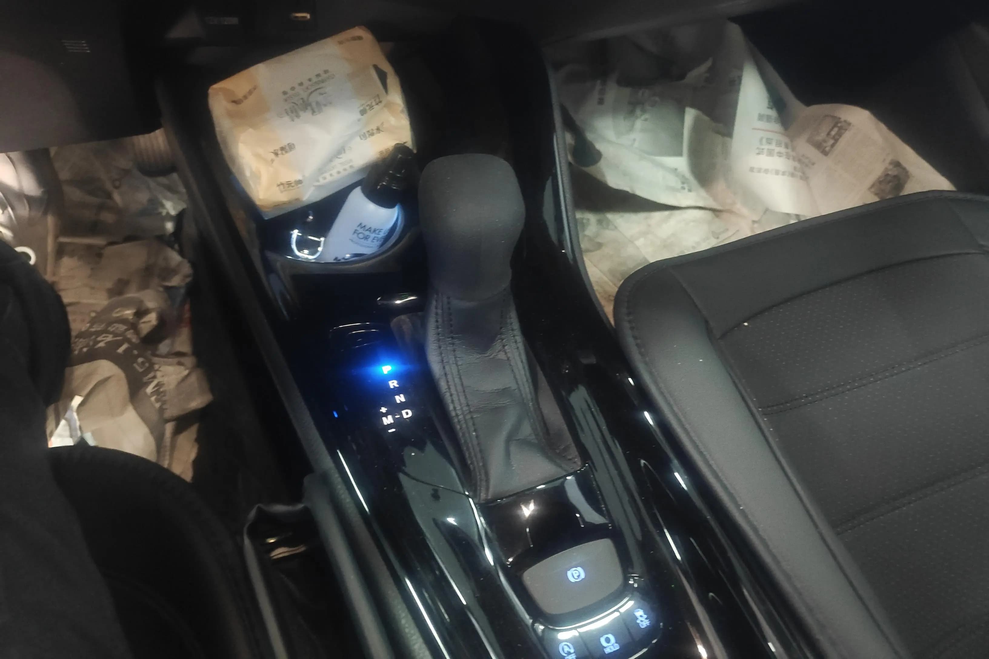 Toyota C-HR 2021 г. 58174 км. — фото 10
