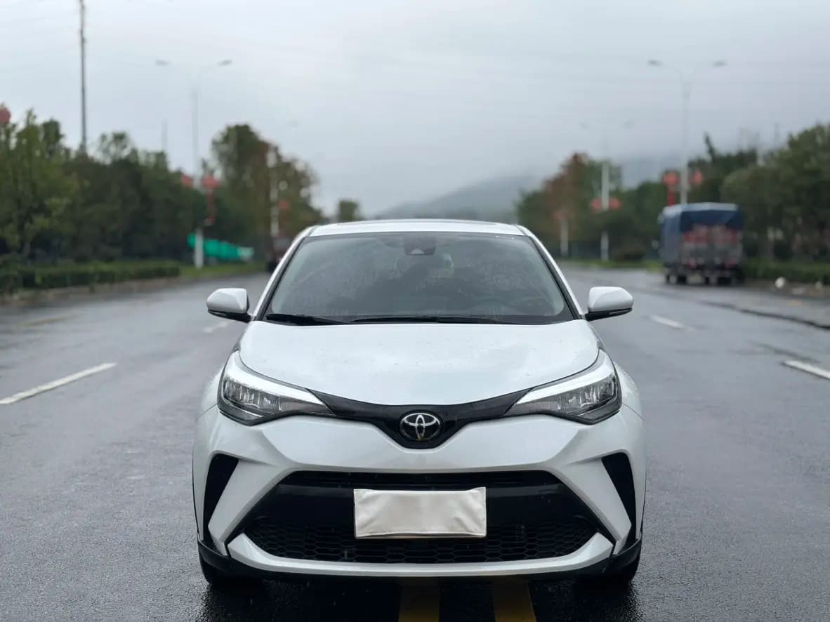 Toyota C-HR 2021 г. 22075 км. — фото 2