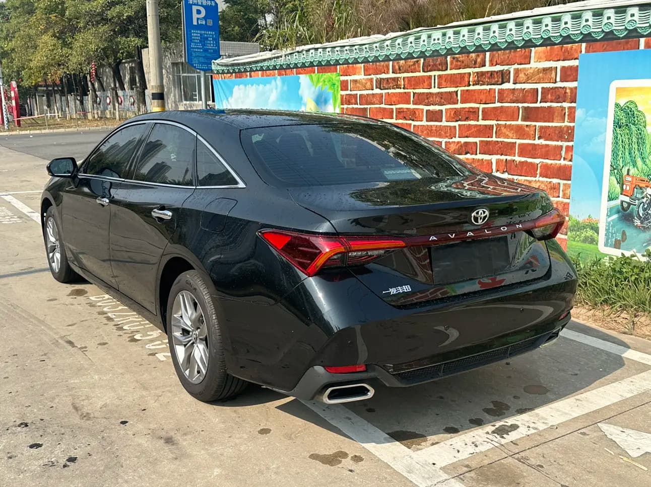 Toyota Avalon 2022 г. 51121 км. — фото 4