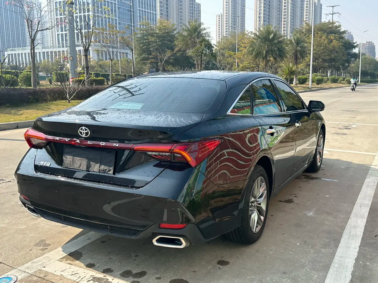 Toyota Avalon 2022 г. 51121 км. — фото 5