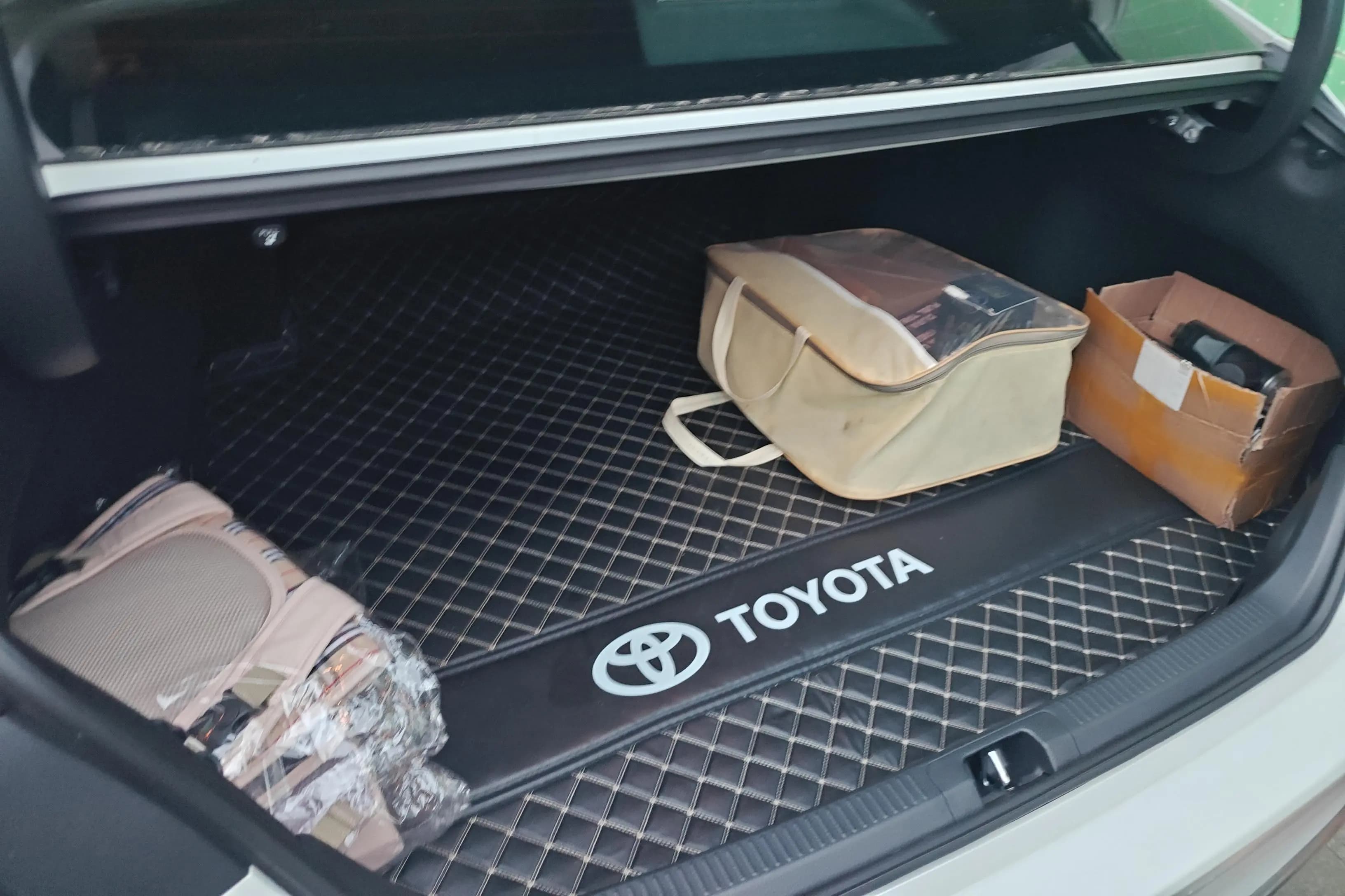 Toyota Camry 2023 г. 23800 км. — фото 8