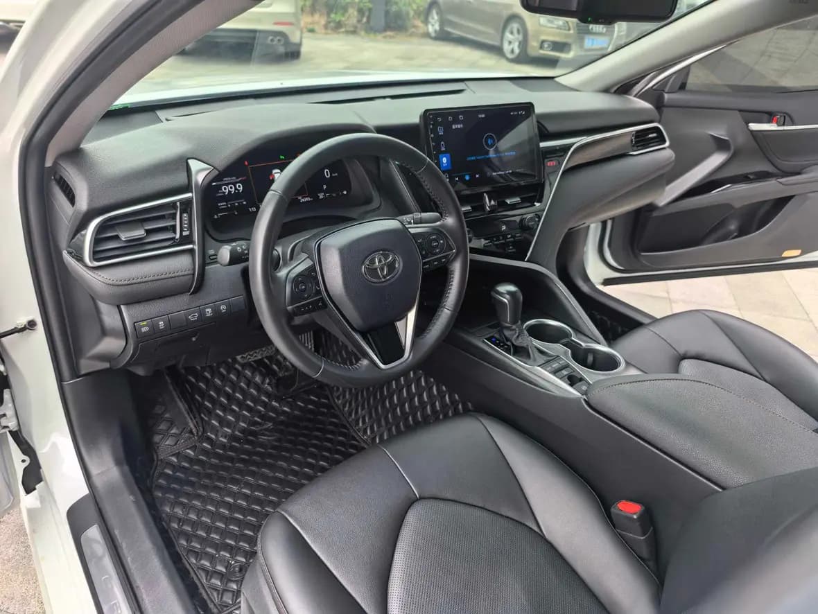 Toyota Camry 2022 г. 24000 км. — фото 13