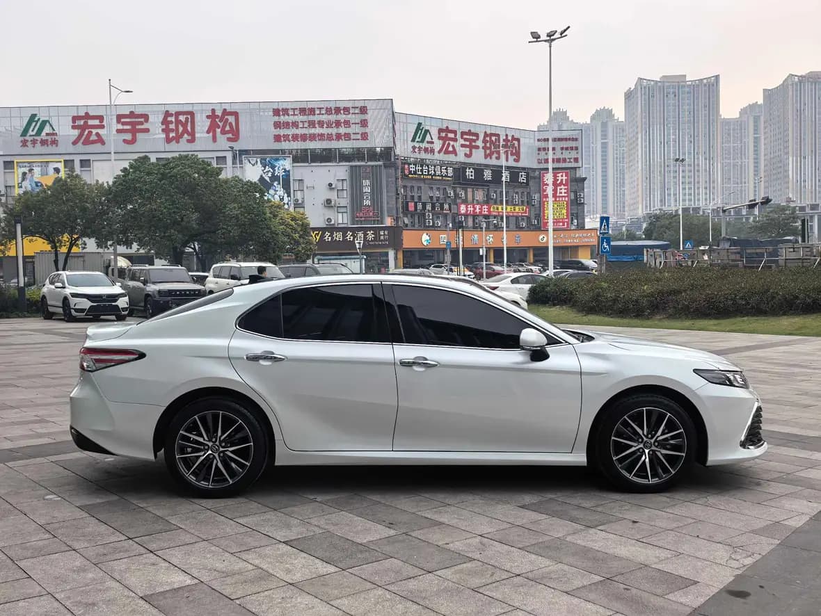 Toyota Camry 2022 г. 24000 км. — фото 6
