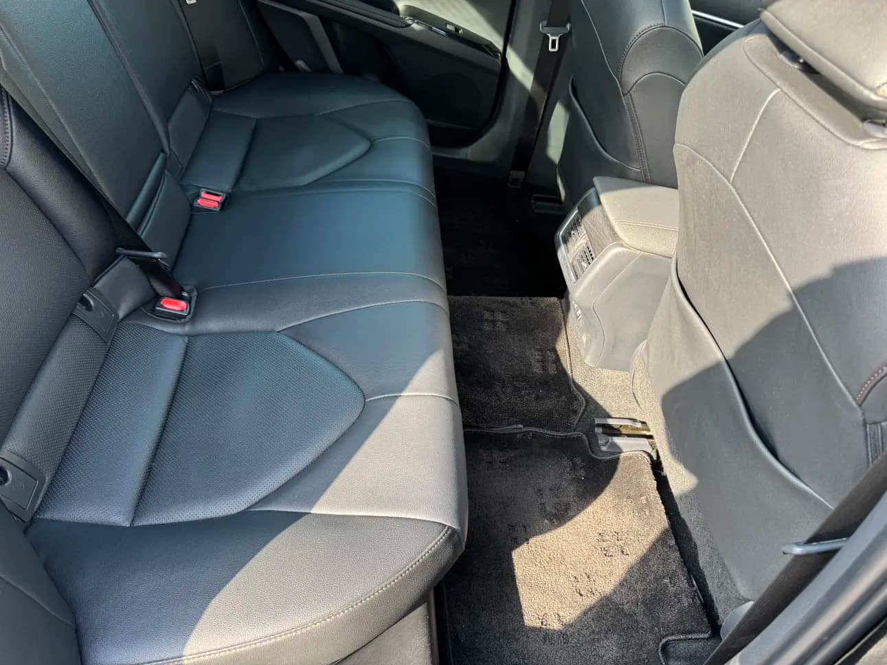 Toyota Camry 2023 г. 48000 км. — фото 15