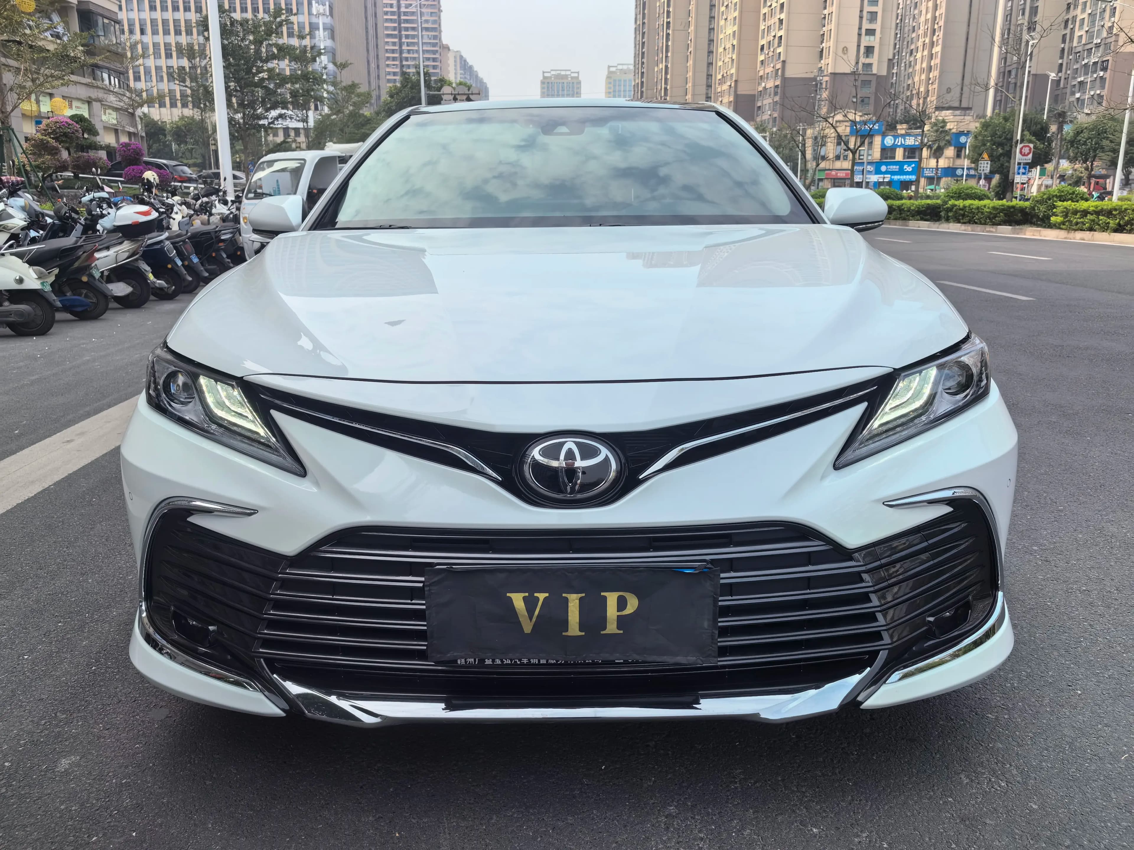 Toyota Camry 2024 г. 11000 км. — фото 2